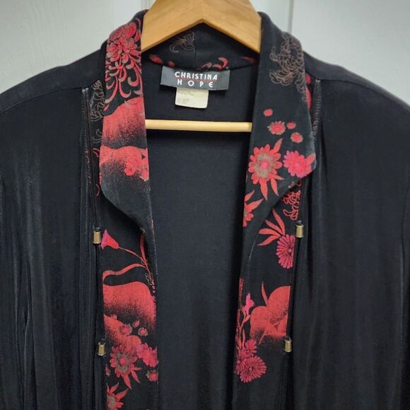Christina Pope Sweater Womens XL Black Red Floral Open Cardigan Slinky Travel - Picture 10 of 10